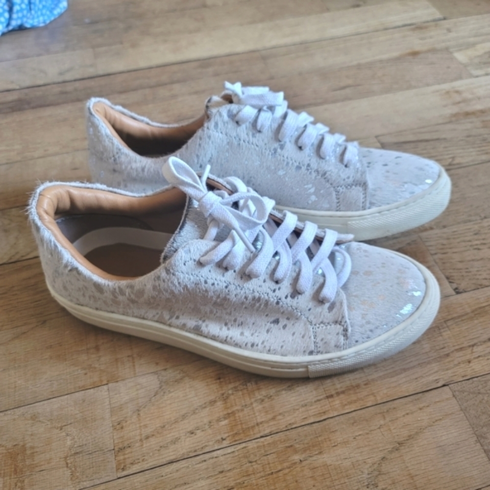 Diba‎ True, Gizz Mo Sneaker, Grey/Silver, Size 7.5 - Picture 4 of 13